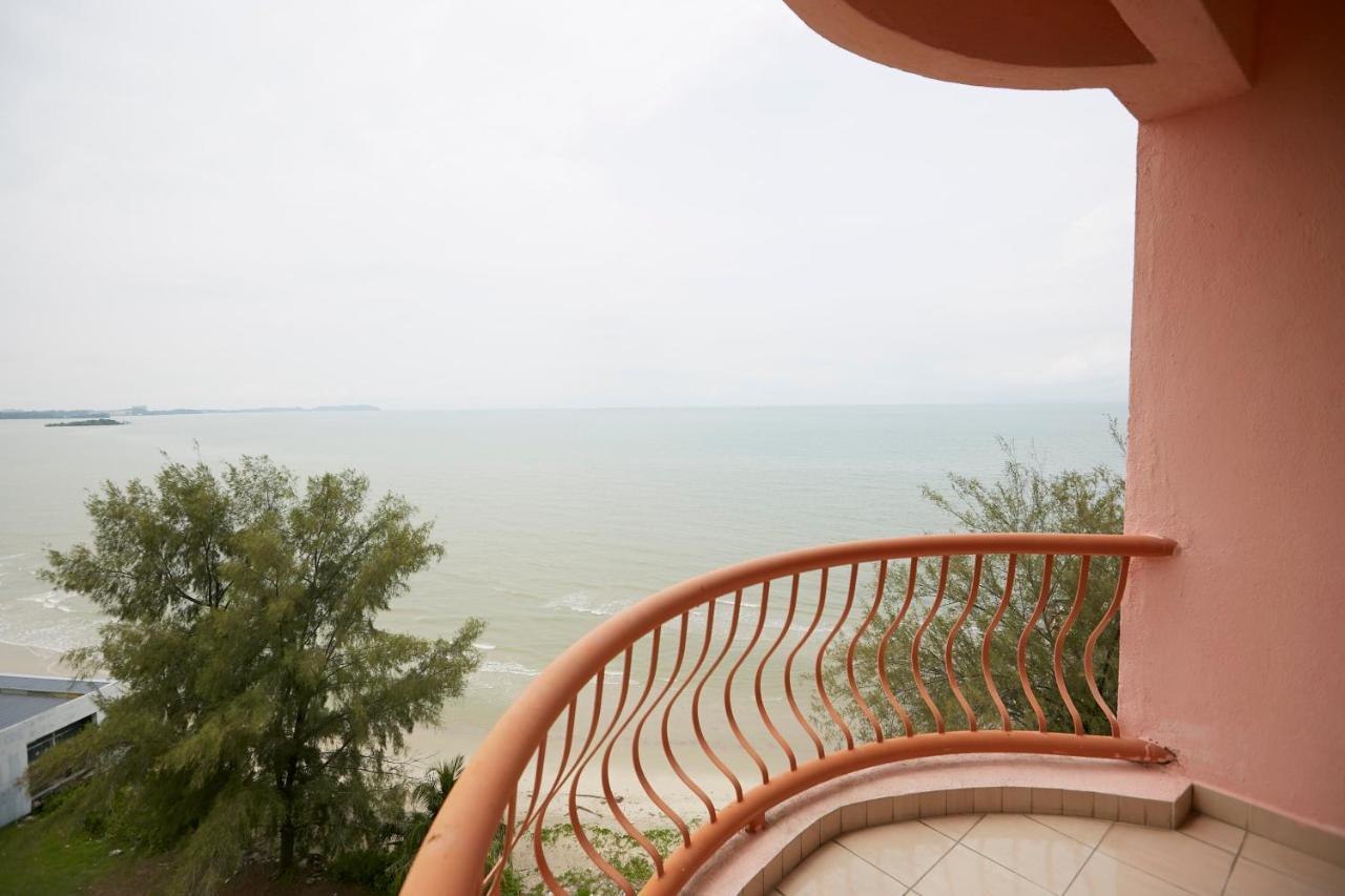 Jc Private Apartment Sunshine Bay Port Dickson Exterior foto